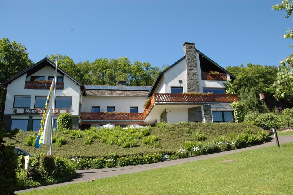 Pension Haus Diefenbach Heimbach Bagian luar foto